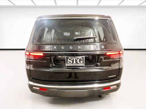 2022 Jeep Wagoneer Series II 4x2