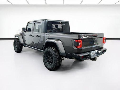 2021 Jeep Gladiator Willys 4x4