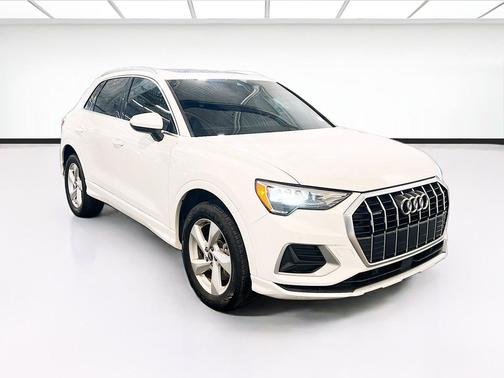 2022 Audi Q3 40 Premium