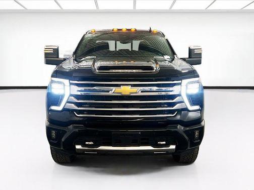 2025 Chevrolet Silverado 2500 High Country