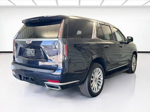 2021 Cadillac Escalade Luxury