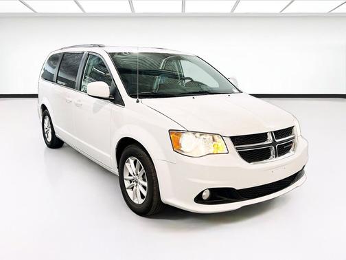 White Knuckle Clearcoat 2019 Dodge Grand Caravan SXT
