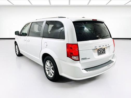 White Knuckle Clearcoat 2019 Dodge Grand Caravan SXT