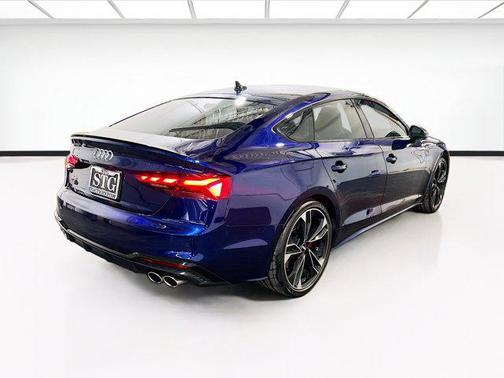 Navarra Blue Metallic 2021 Audi S5 Premium Plus TFSI quattro Tiptronic