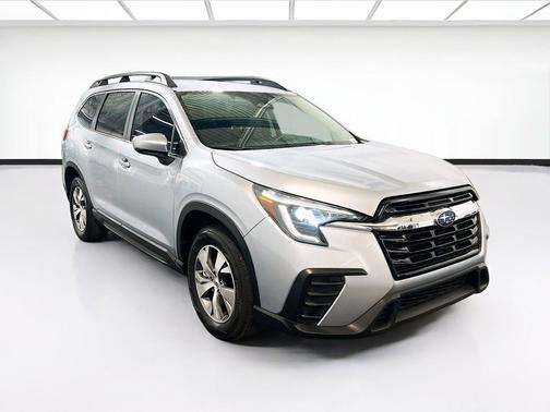 Ice Silver Metallic 2024 Subaru Ascent Premium 7-Passenger