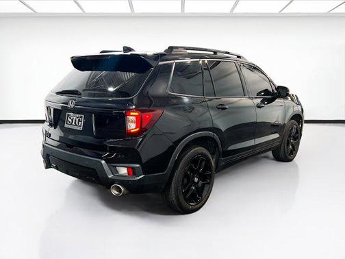 2024 Honda Passport AWD Black
