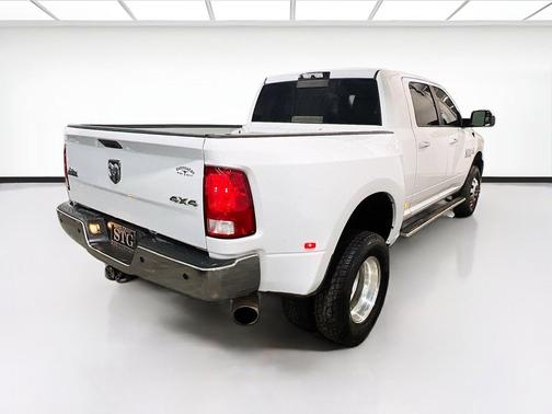 Bright White Clearcoat 2016 RAM 3500 Big Horn