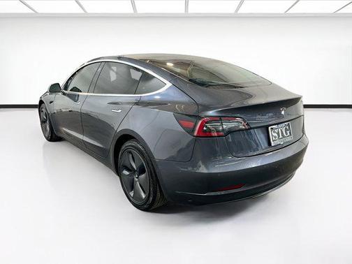 2019 Tesla Model 3 Mid Range