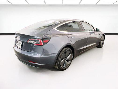 2019 Tesla Model 3 Mid Range