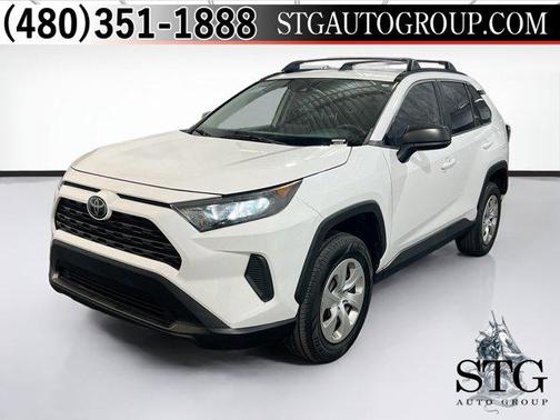 2020 Toyota RAV4 LE