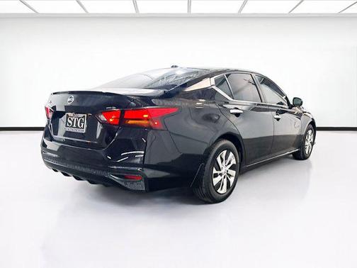 2020 Nissan Altima S FWD