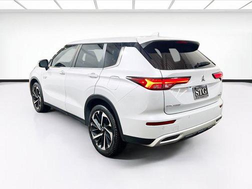 2023 Mitsubishi Outlander PHEV SE S-AWC
