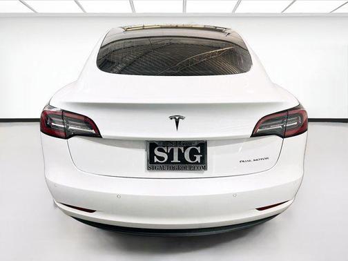 2020 Tesla Model 3 Long Range