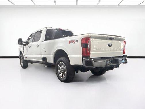 2023 Ford F-350 Lariat