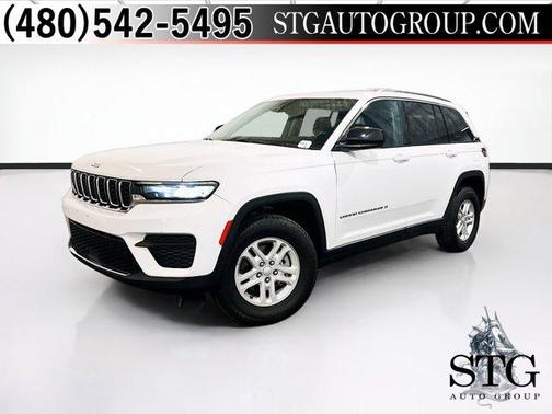 2023 Jeep Grand Cherokee Laredo
