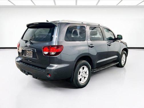 2019 Toyota Sequoia SR5