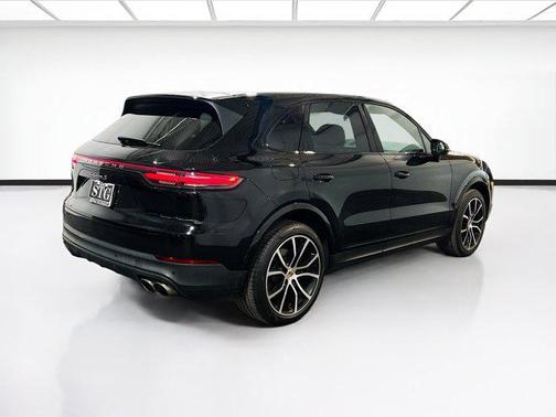 2020 Porsche Cayenne S