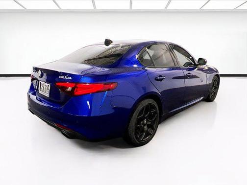 2022 Alfa Romeo Giulia Ti