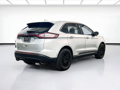 2017 Ford Edge SE