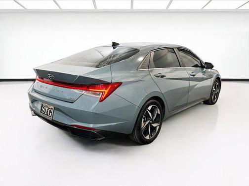 2023 Hyundai ELANTRA HEV Limited