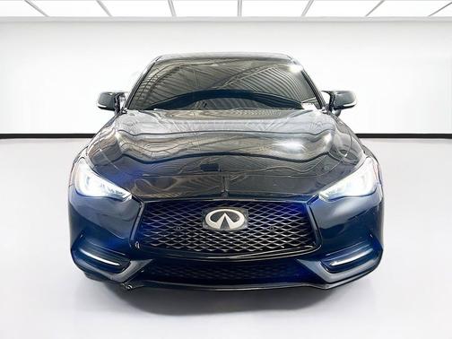 Black Obsidian 2018 INFINITI Q60 3.0T LUXE