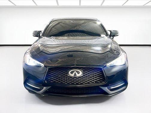 2018 INFINITI Q60 3.0T LUXE