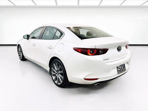 2024 Mazda Mazda3 FWD w/Preferred Package