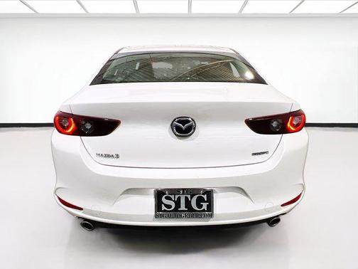 2024 Mazda Mazda3 FWD w/Preferred Package