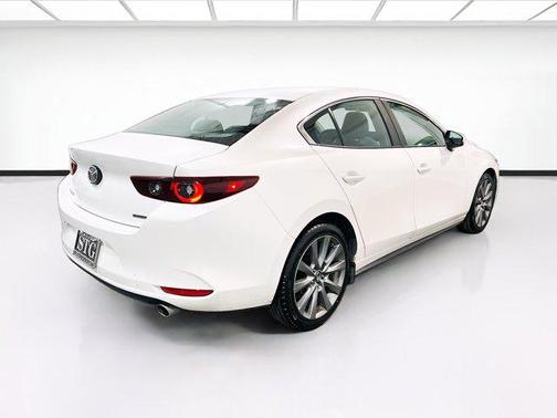 2024 Mazda Mazda3 FWD w/Preferred Package
