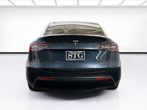 2024 Tesla Model Y Long Range Dual Motor All-Wheel Drive