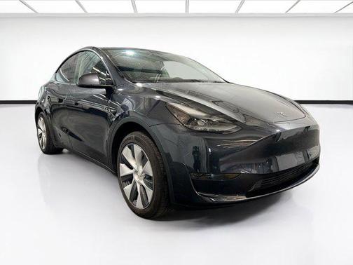 2024 Tesla Model Y Long Range Dual Motor All-Wheel Drive