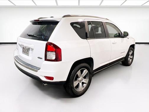 Bright White Clearcoat 2017 Jeep Compass High Altitude