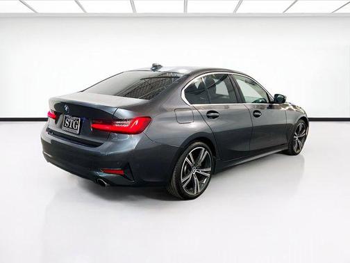 2020 BMW 330 330i