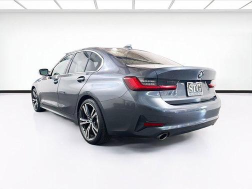 2020 BMW 330 330i