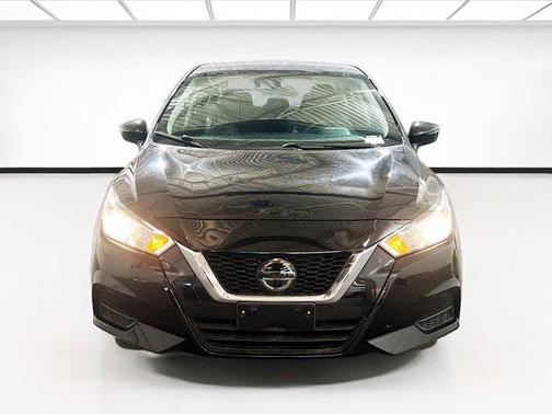 2021 Nissan Versa 1.6 SV