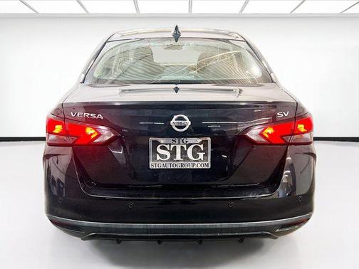 2021 Nissan Versa 1.6 SV