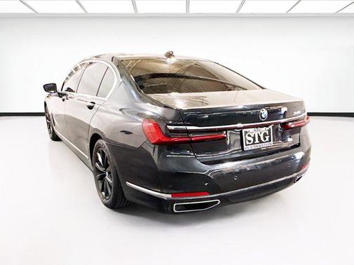 2020 BMW 740 740i