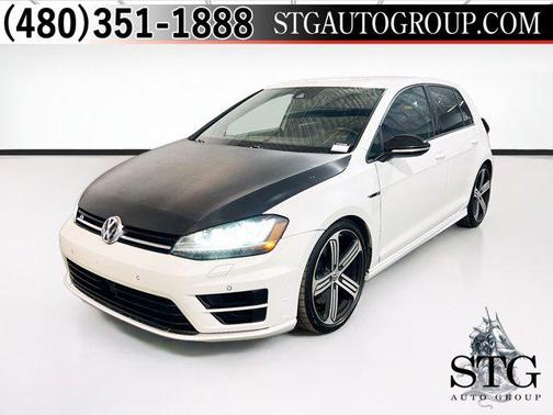 2016 Volkswagen Golf R 4-Door w/DCC & Navigation