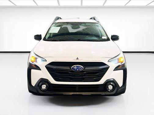 Crystal White Pearl 2024 Subaru Outback Premium