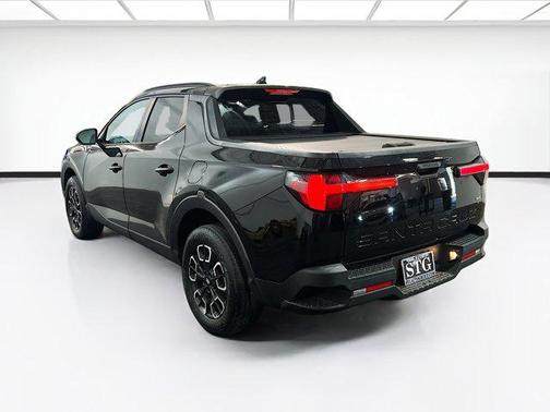 Phantom Black 2022 Hyundai SANTA CRUZ SEL