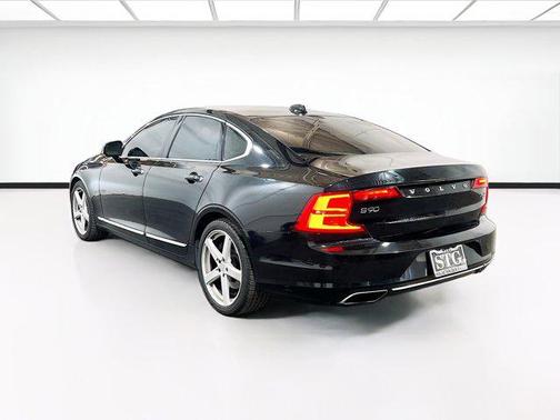 2017 Volvo S90 T6 Inscription