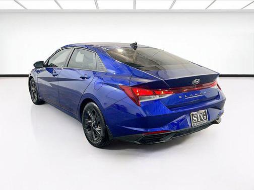 Intense Blue 2022 Hyundai ELANTRA SEL
