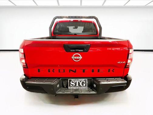 2022 Nissan Frontier S