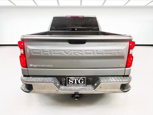 Sterling Gray Metallic 2023 Chevrolet Silverado 1500 LT
