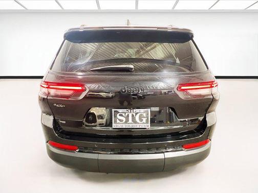 2022 Jeep Grand Cherokee L Altitude