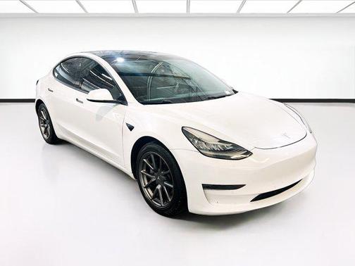 Pearl White Multi-Coat 2021 Tesla Model 3 Long Range