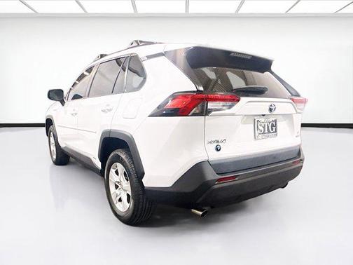 2021 Toyota RAV4 Hybrid LE