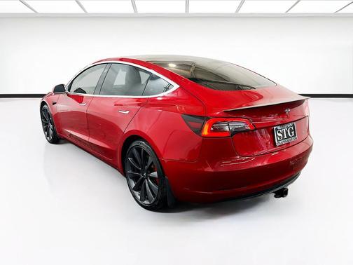 2020 Tesla Model 3 Performance