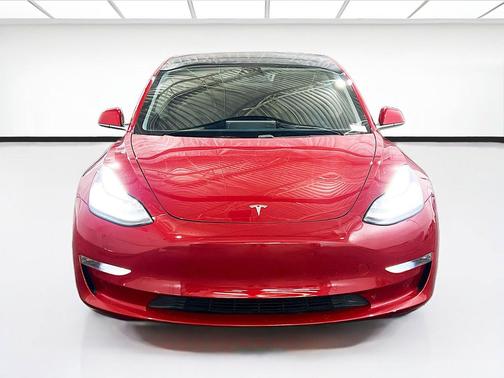 2020 Tesla Model 3 Performance