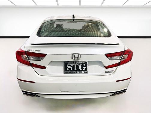 White 2022 Honda Accord Sport SE 1.5T